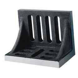 PLATO ANGULAR C/RANURAS 6 X 5 X 4-1/2"